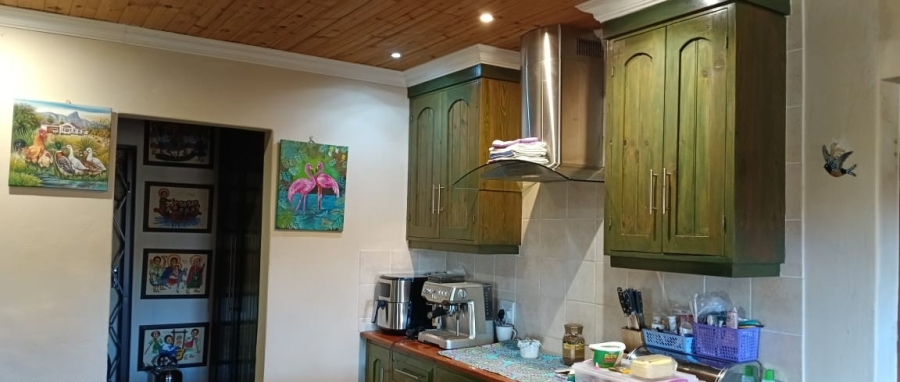 4 Bedroom Property for Sale in Aalwyndal Western Cape